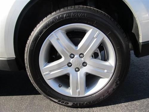 Subaru Forester 2010 photo 2