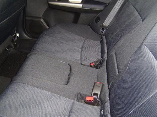 Subaru Forester 2010 photo 1