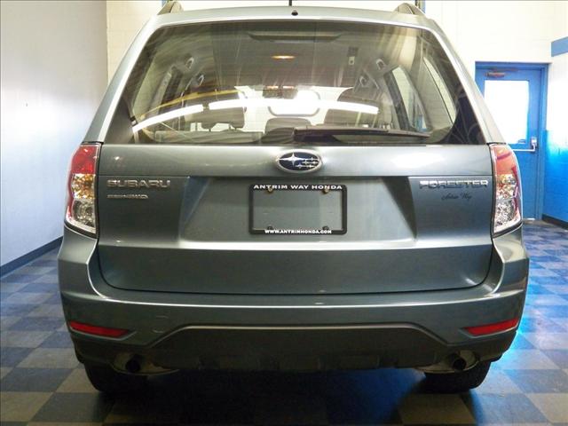 Subaru Forester 2010 photo 3