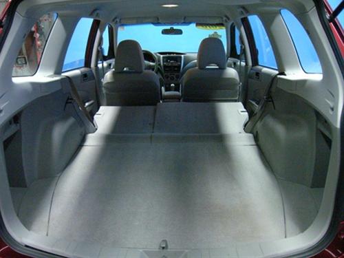 Subaru Forester 2010 photo 1