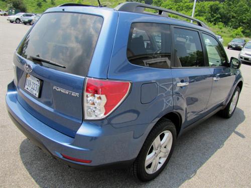 Subaru Forester 2010 photo 3