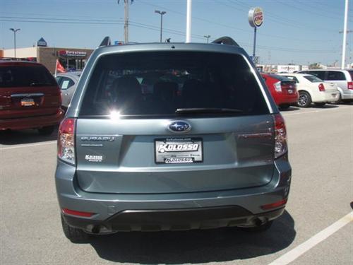 Subaru Forester 2010 photo 4