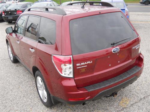 Subaru Forester 2010 photo 4