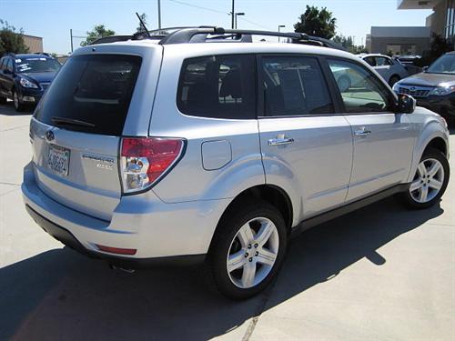 Subaru Forester 2010 photo 4
