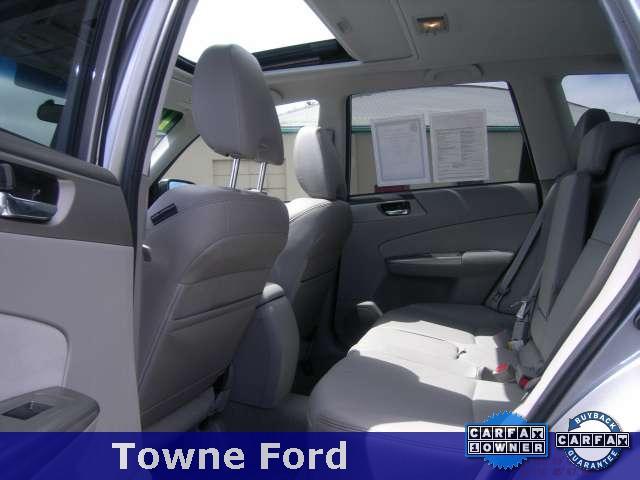 Subaru Forester 2010 photo 5