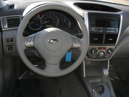 Subaru Forester 2010 photo 4