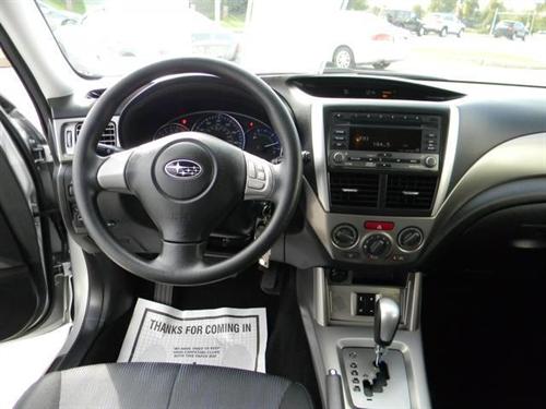 Subaru Forester 2010 photo 3