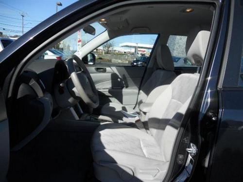 Subaru Forester 2010 photo 3