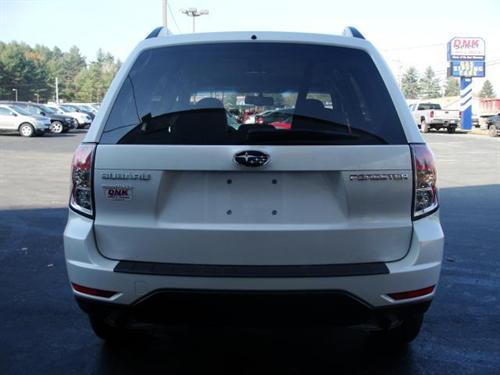 Subaru Forester 2010 photo 4