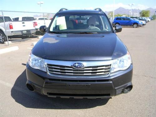 Subaru Forester 2010 photo 2