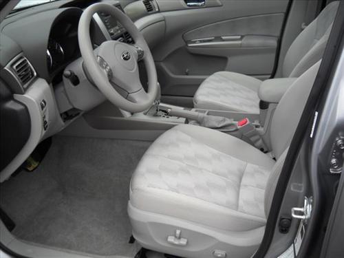 Subaru Forester 2010 photo 5