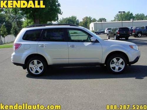 Subaru Forester 2010 photo 3