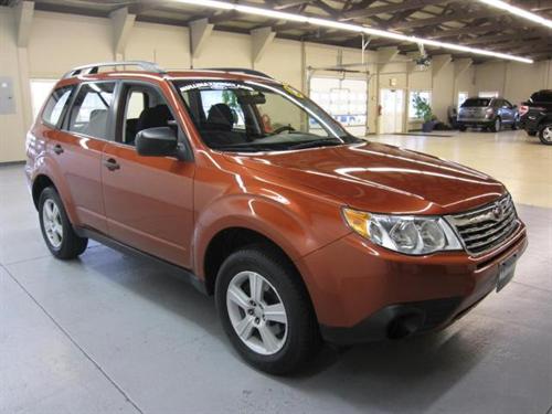 Subaru Forester 2010 photo 2