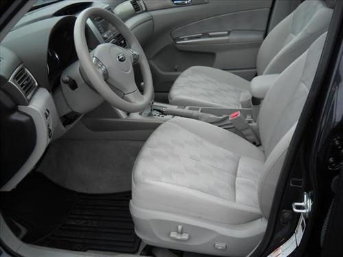 Subaru Forester 2010 photo 5
