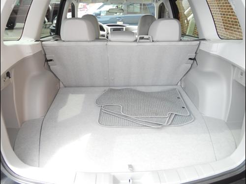 Subaru Forester 2010 photo 3