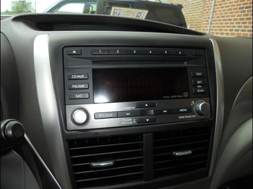 Subaru Forester 2010 photo 4