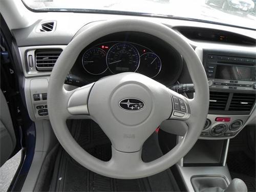 Subaru Forester 2010 photo 5