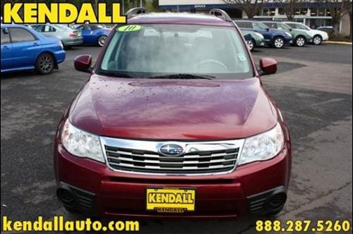 Subaru Forester 2010 photo 1