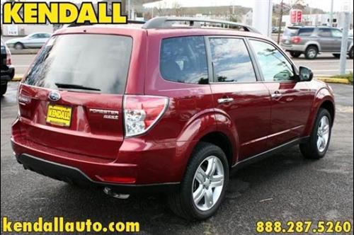Subaru Forester 2010 photo 3