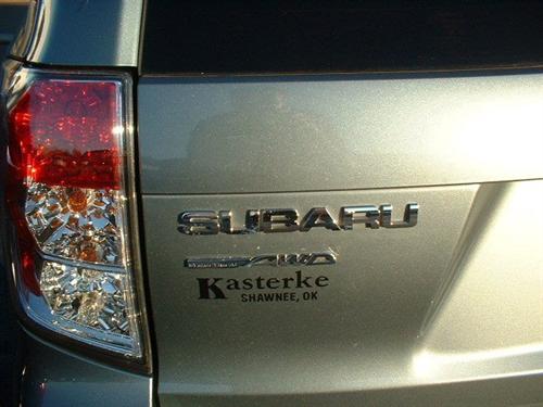 Subaru Forester 2010 photo 1