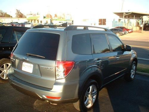 Subaru Forester 2010 photo 5