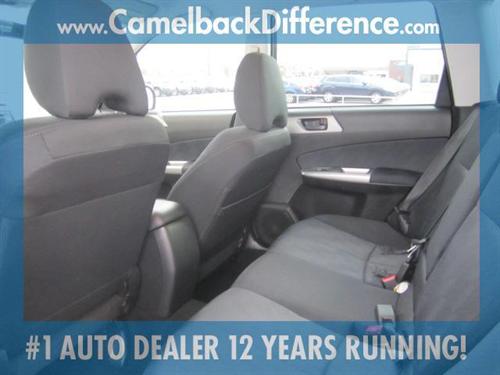 Subaru Forester 2010 photo 2