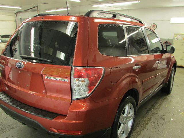 Subaru Forester 2010 photo 5