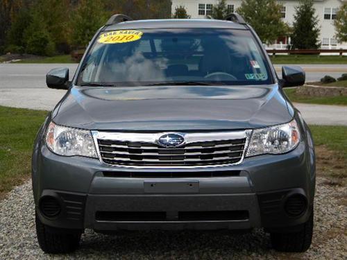 Subaru Forester 2010 photo 1