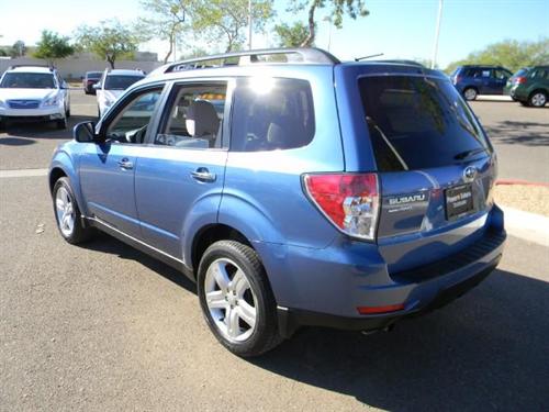 Subaru Forester 2010 photo 3