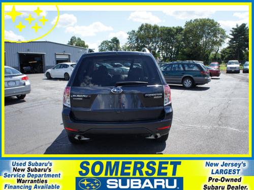 Subaru Forester 2010 photo 2