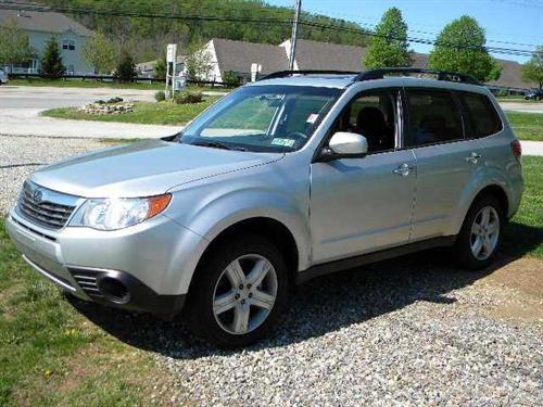 Subaru Forester 2010 photo 2