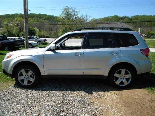 Subaru Forester 2010 photo 3