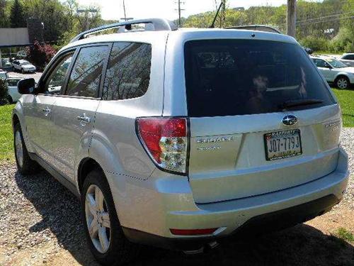 Subaru Forester 2010 photo 4
