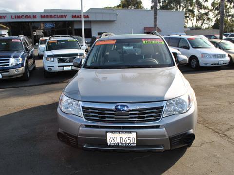 Subaru Forester 2010 photo 1