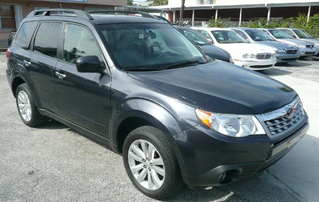 Subaru Forester 2011 photo 4