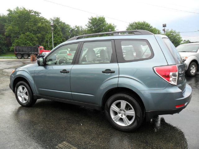 Subaru Forester 2012 photo 4