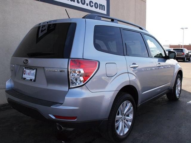 Subaru Forester 2012 photo 1