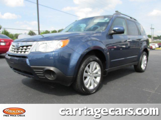 Subaru Forester 2012 photo 2