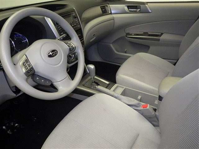 Subaru Forester 2012 photo 3