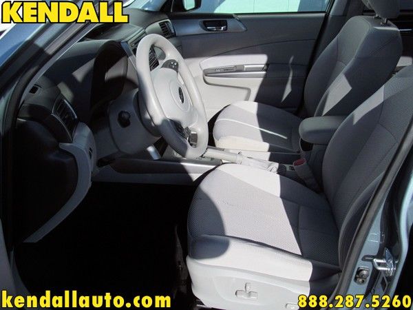 Subaru Forester 2012 photo 4
