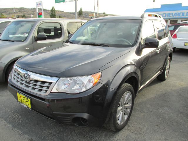 Subaru Forester 2012 photo 4
