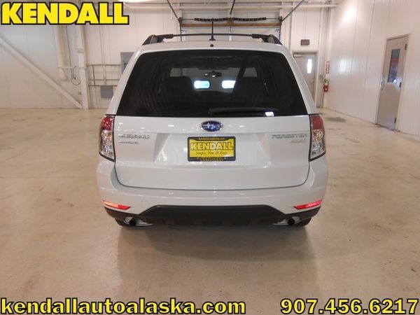 Subaru Forester 2012 photo 4