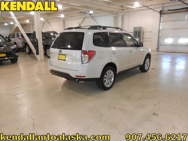 Subaru Forester 2012 photo 5