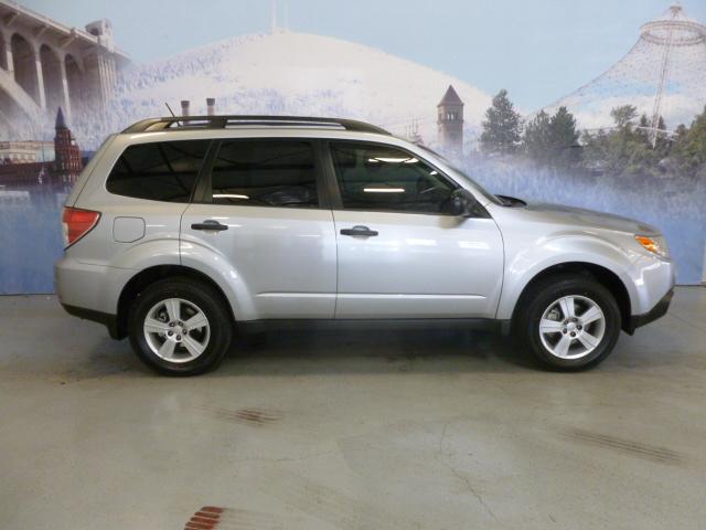 Subaru Forester 2012 photo 3