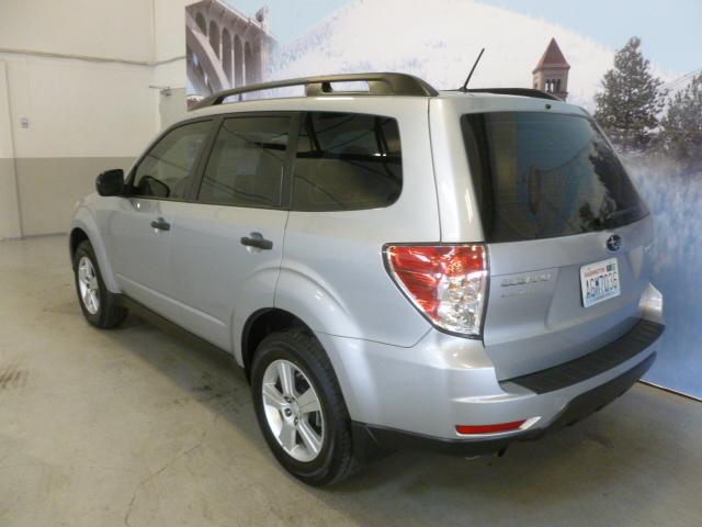 Subaru Forester 2012 photo 4