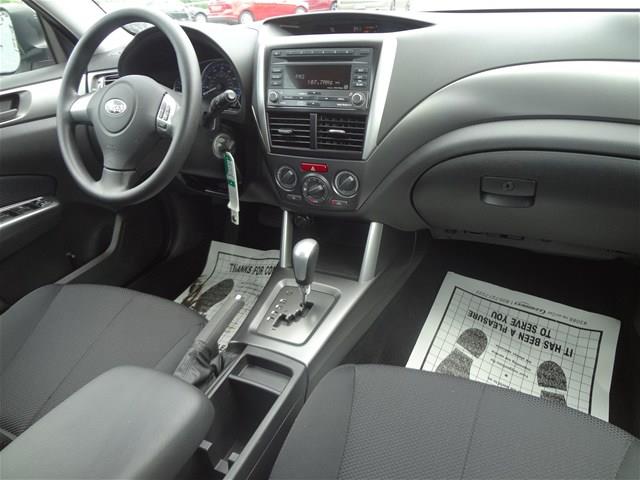 Subaru Forester 2012 photo 0