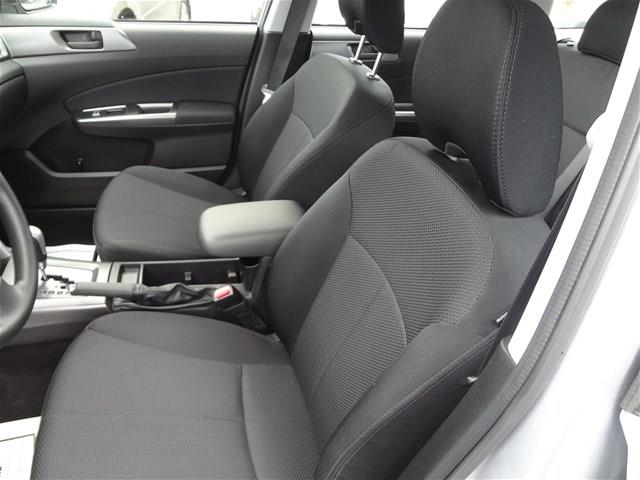 Subaru Forester 2012 photo 1