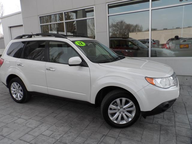 Subaru Forester 2012 photo 4