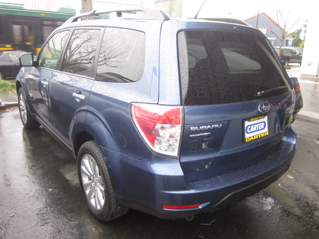 Subaru Forester 2012 photo 2