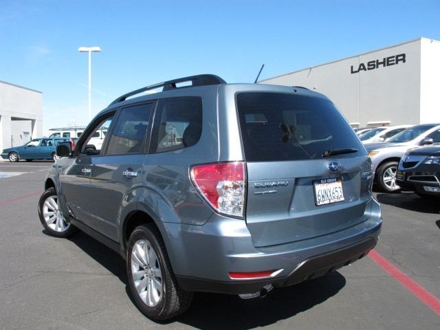 Subaru Forester 2012 photo 1